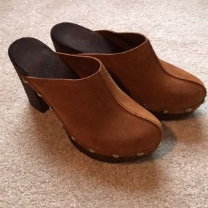 Suede Seven Dials Wildin Studded Clogs